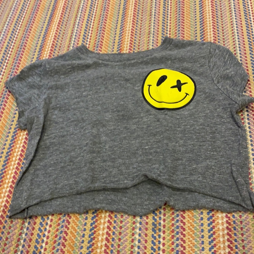 short sleeve shirt grey with smiley face